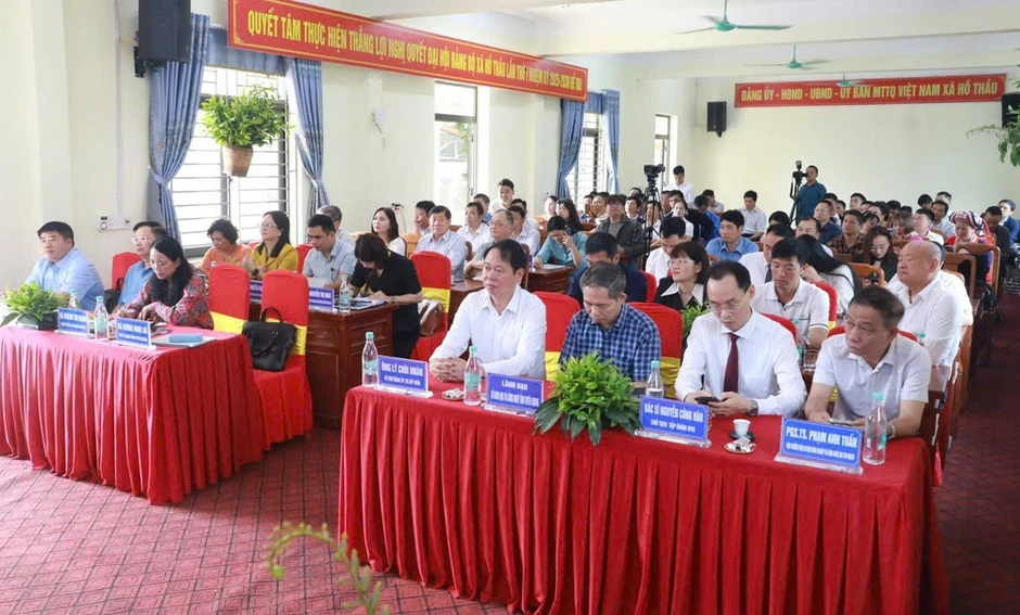 Đánh thức “báu vật” trà Shan tuyết cổ, mở lối du lịch nông nghiệp tuần hoàn ở Hồ Thầu Đánh thức “báu vật” trà Shan tuyết cổ, mở lối du lịch nông nghiệp tuần hoàn ở Hồ Thầu