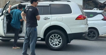 'Đạp hết ga' để kiểm định, nhiều xe cũ hư hỏng