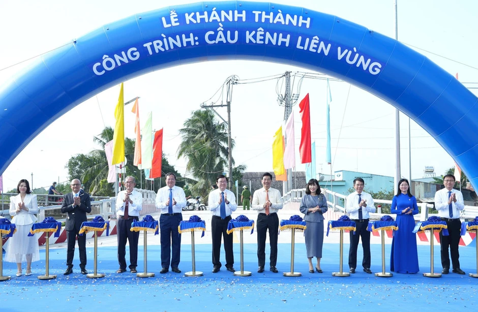 Dấu ấn bứt phá biến khát vọng thành hành động Dấu ấn bứt phá biến khát vọng thành hành động
