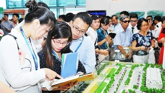 Dấu hỏi đằng sau những khoản lợi nhuận âm
