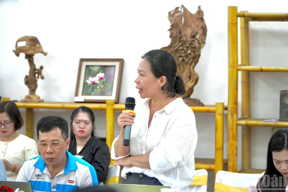 Đẩy mạnh quảng bá, số hóa và kết nối thị trường cho sản phẩm làng nghề Đẩy mạnh quảng bá, số hóa và kết nối thị trường cho sản phẩm làng nghề