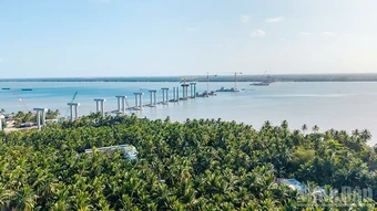 Đẩy nhanh tiến độ công trình cầu Đại Ngãi 1 bắc qua sông Hậu