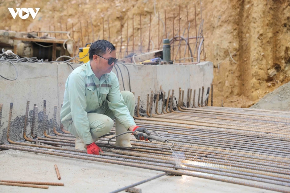 Đẩy nhanh tiến độ Dự án thành phần 2 cao tốc Khánh Hoà – Buôn Ma Thuột Đẩy nhanh tiến độ Dự án thành phần 2 cao tốc Khánh Hoà – Buôn Ma Thuột