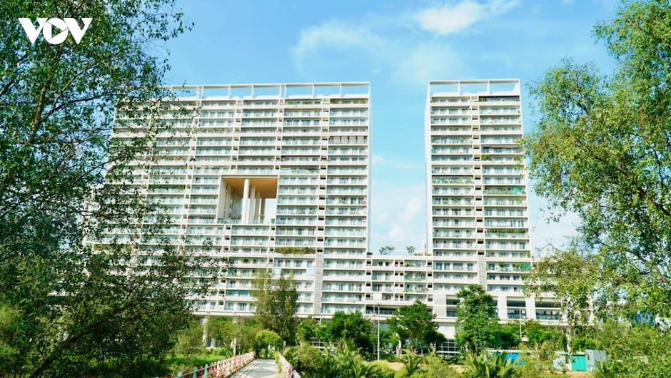 Đề xuất bỏ công chứng mua bán nhà đất: Làm sao kiểm soát rủi ro? Đề xuất bỏ công chứng mua bán nhà đất: Làm sao kiểm soát rủi ro?