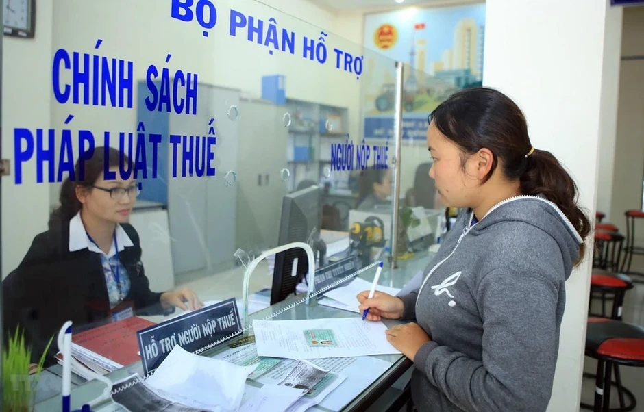 Đề xuất giảm trừ chi phí y tế, giáo dục, thu nhập trên 28,63 triệu đồng/tháng mới phải nộp thuế