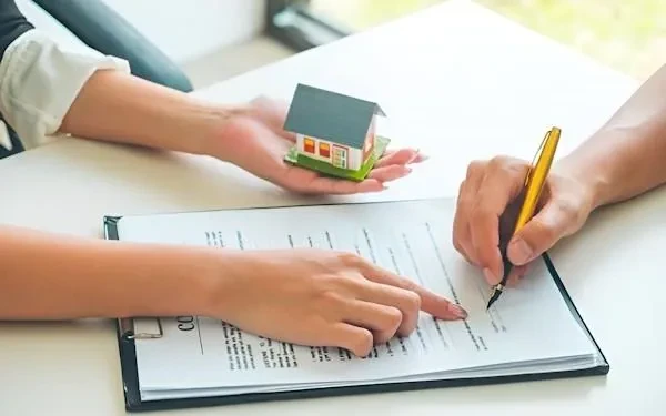 Đề xuất nới thời điểm nhận tiền đặt cọc để giảm áp lực vốn Đề xuất nới thời điểm nhận tiền đặt cọc để giảm áp lực vốn