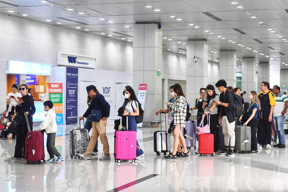 Đề xuất phụ thu nhiên liệu vé máy bay nội địa, giá cao nhất 4,68 triệu đồng/vé Đề xuất phụ thu nhiên liệu vé máy bay nội địa, giá cao nhất 4,68 triệu đồng/vé