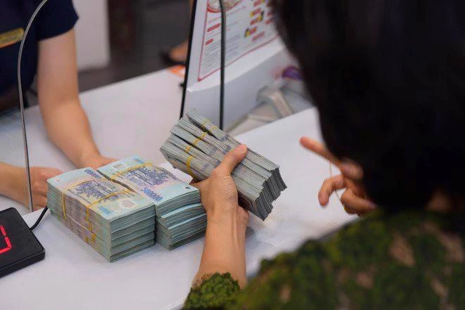 Đề xuất tạm hoãn xuất cảnh vì nợ thuế từ 1 triệu đồng: "Siết đúng chỗ, mở đúng lúc?" Đề xuất tạm hoãn xuất cảnh vì nợ thuế từ 1 triệu đồng: "Siết đúng chỗ, mở đúng lúc?"