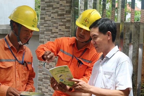Đề xuất tính giá điện sinh hoạt theo giờ, hóa đơn sẽ thay đổi thế nào? Đề xuất tính giá điện sinh hoạt theo giờ, hóa đơn sẽ thay đổi thế nào?
