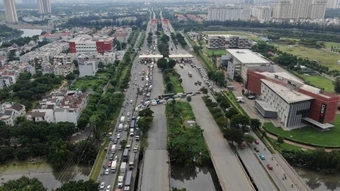 Đề xuất xây đường trên cao dài 18km dọc đại lộ Nguyễn Văn Linh