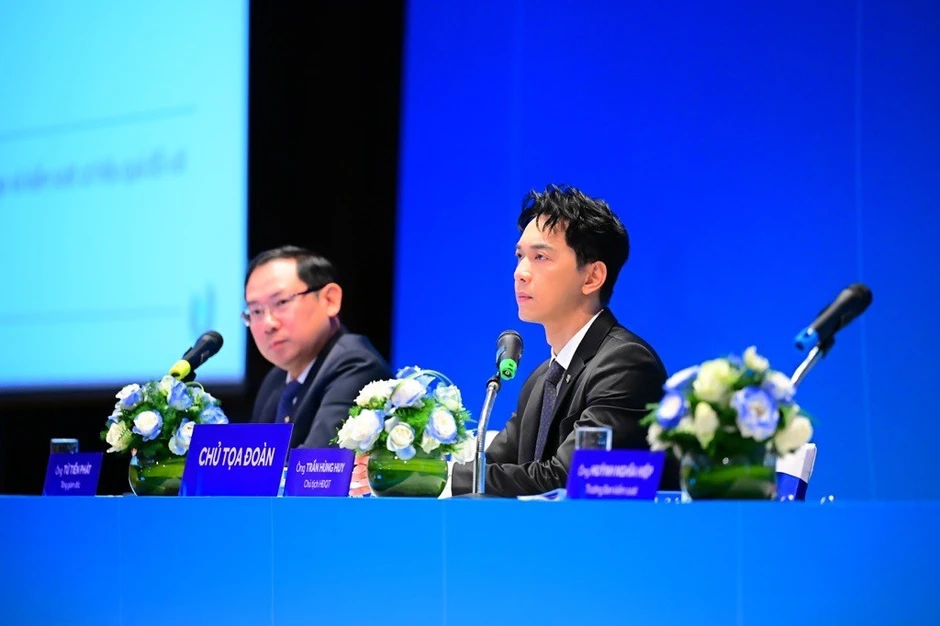 ĐHCĐ 2026: ACB thông qua mục tiêu lợi nhuận hơn 22.300 tỷ đồng ĐHCĐ 2026: ACB thông qua mục tiêu lợi nhuận hơn 22.300 tỷ đồng