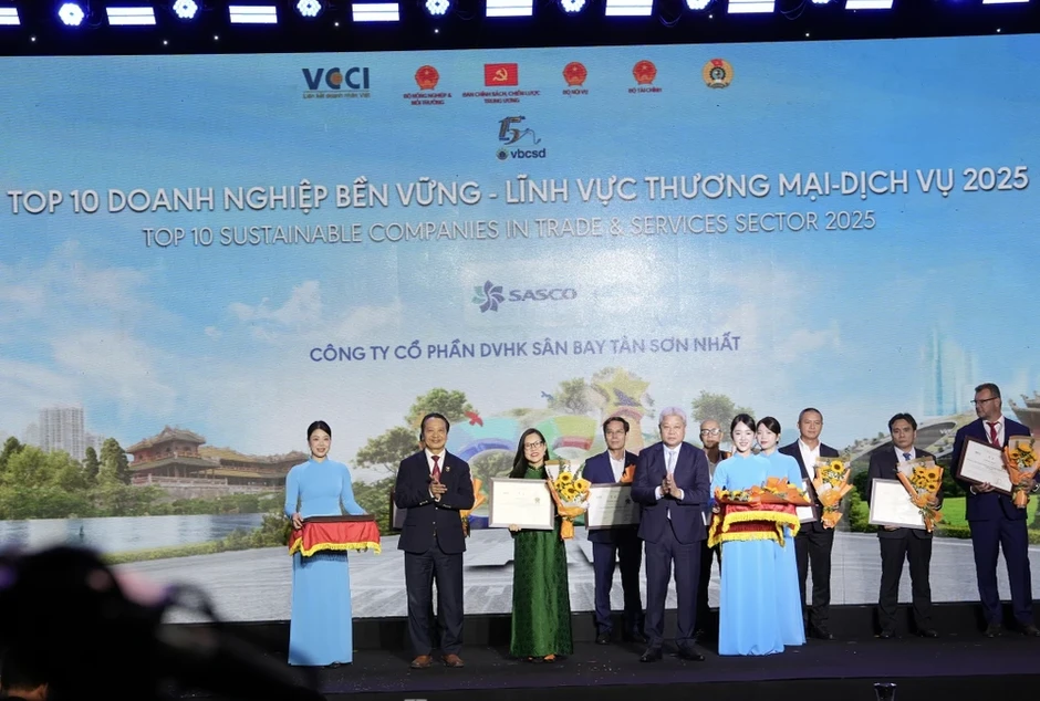 ĐHĐCĐ SASCO 2026: Tăng trưởng bứt phá, cổ tức tiền mặt hấp dẫn 46,24% ĐHĐCĐ SASCO 2026: Tăng trưởng bứt phá, cổ tức tiền mặt hấp dẫn 46,24%