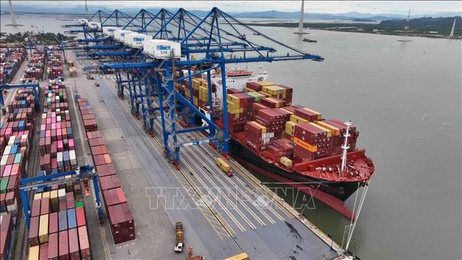 Điểm tin kinh tế Việt Nam nổi bật ngày 28/7/2026 Điểm tin kinh tế Việt Nam nổi bật ngày 28/7/2026