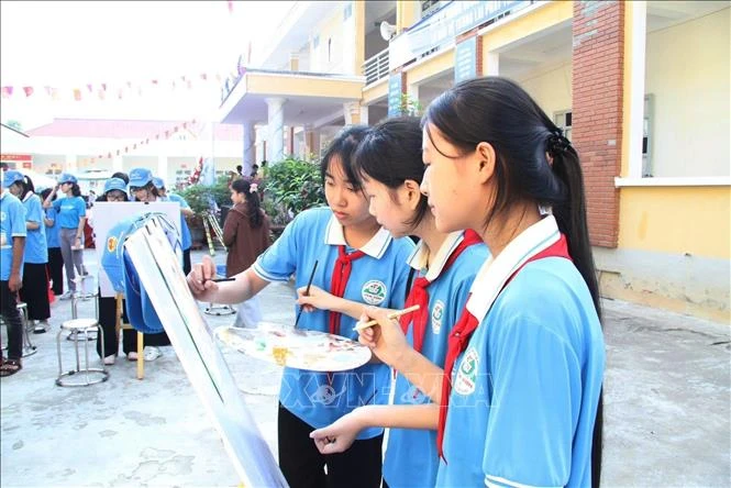 Điểm tin kinh tế Việt Nam nổi bật ngày 5/5/2026 Điểm tin kinh tế Việt Nam nổi bật ngày 5/5/2026