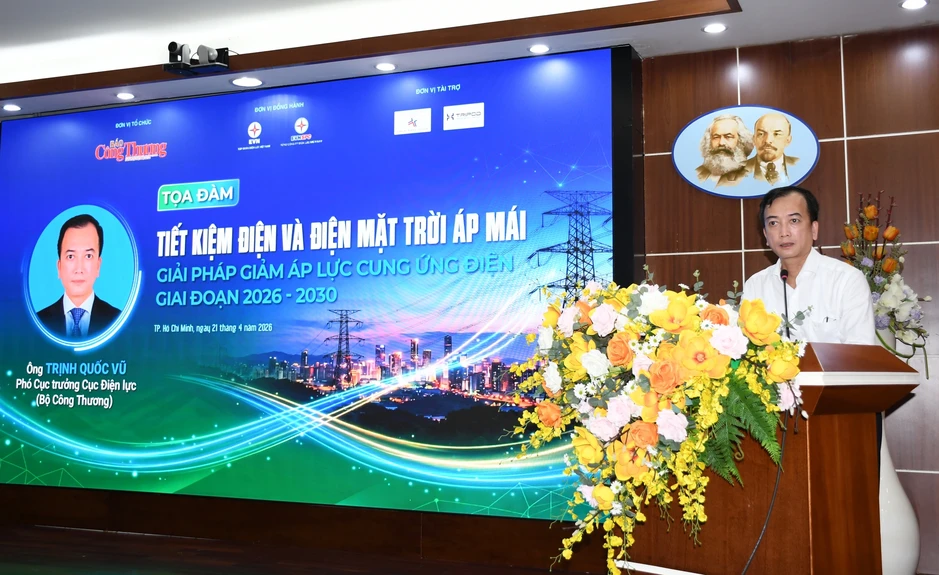 Điện áp lực lớn sau 12 năm nắng nóng kỉ lục liên tiếp Điện áp lực lớn sau 12 năm nắng nóng kỉ lục liên tiếp
