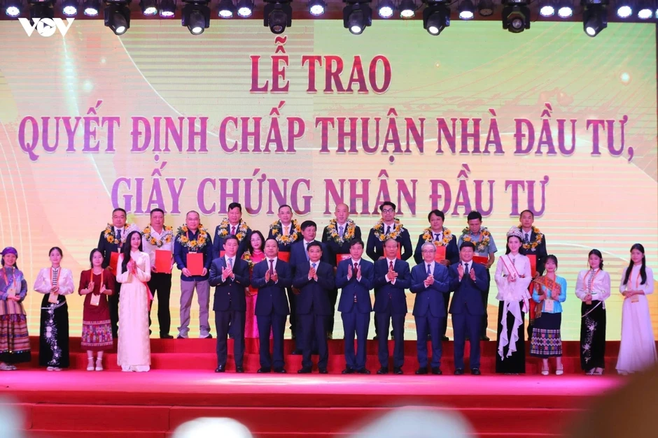 Điện Biên gỡ nút thắt thu hút đầu tư, mở không gian phát triển vùng Tây Bắc Điện Biên gỡ nút thắt thu hút đầu tư, mở không gian phát triển vùng Tây Bắc