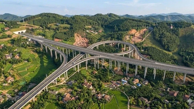 Điện Biên ưu tiên bố trí 1.424 tỷ đồng giải phóng mặt bằng dự án cao tốc Sơn La-Điện Biên-Cửa khẩu Tây Trang Điện Biên ưu tiên bố trí 1.424 tỷ đồng giải phóng mặt bằng dự án cao tốc Sơn La-Điện Biên-Cửa khẩu Tây Trang