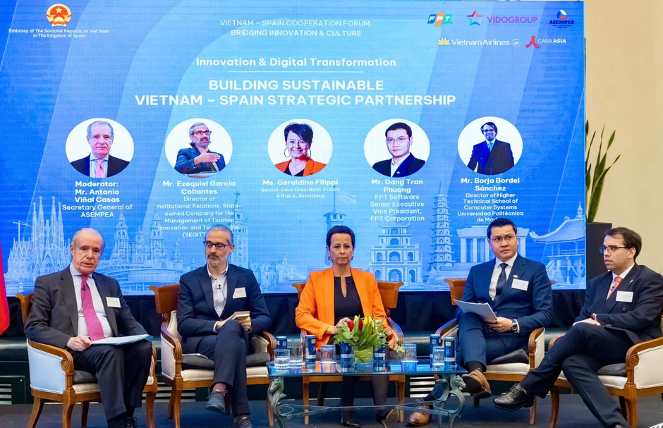 Diễn đàn Hợp tác Việt Nam – Tây Ban Nha mở ra cơ hội mới trong hợp tác công nghệ và chuyển đổi số Diễn đàn Hợp tác Việt Nam – Tây Ban Nha mở ra cơ hội mới trong hợp tác công nghệ và chuyển đổi số