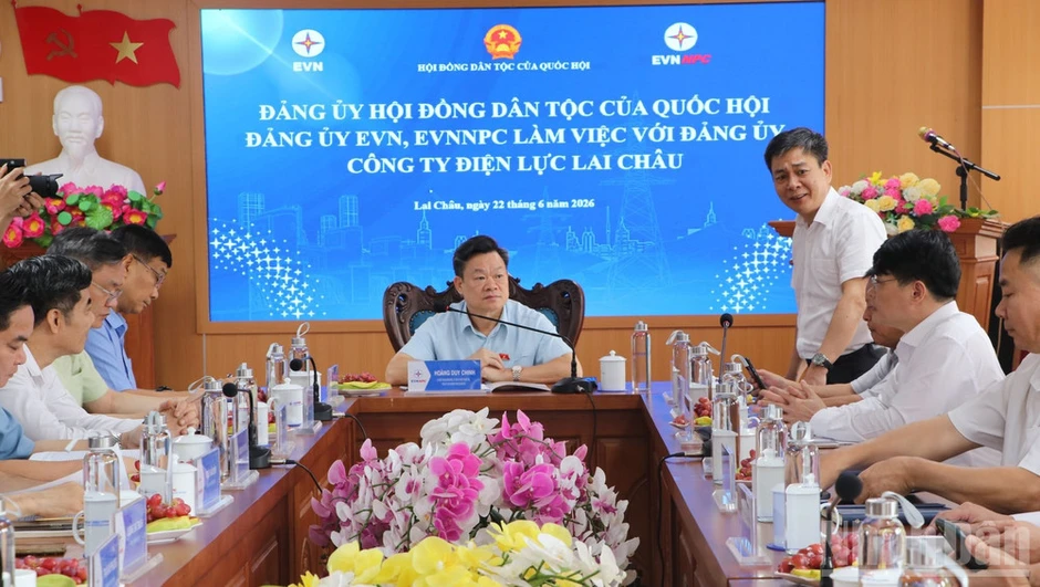 Điện lực Lai Châu đẩy mạnh chuyển đổi số, nâng cao hiệu quả bảo đảm an ninh năng lượng Điện lực Lai Châu đẩy mạnh chuyển đổi số, nâng cao hiệu quả bảo đảm an ninh năng lượng