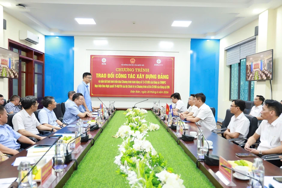Điện lực miền bắc thực hiện Nghị quyết 70-NQ/TW từ những địa bàn khó khăn nhất Điện lực miền bắc thực hiện Nghị quyết 70-NQ/TW từ những địa bàn khó khăn nhất