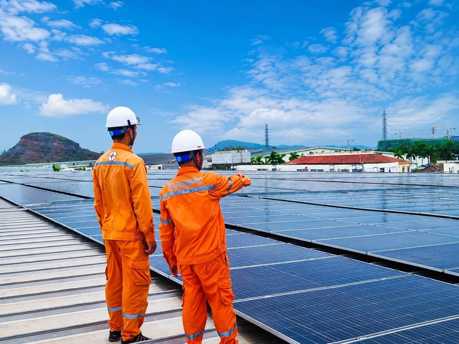 Điện mặt trời mái nhà sau Chỉ thị 10: 'Thỏi nam châm’ mới hút vốn FDI Điện mặt trời mái nhà sau Chỉ thị 10: 'Thỏi nam châm’ mới hút vốn FDI