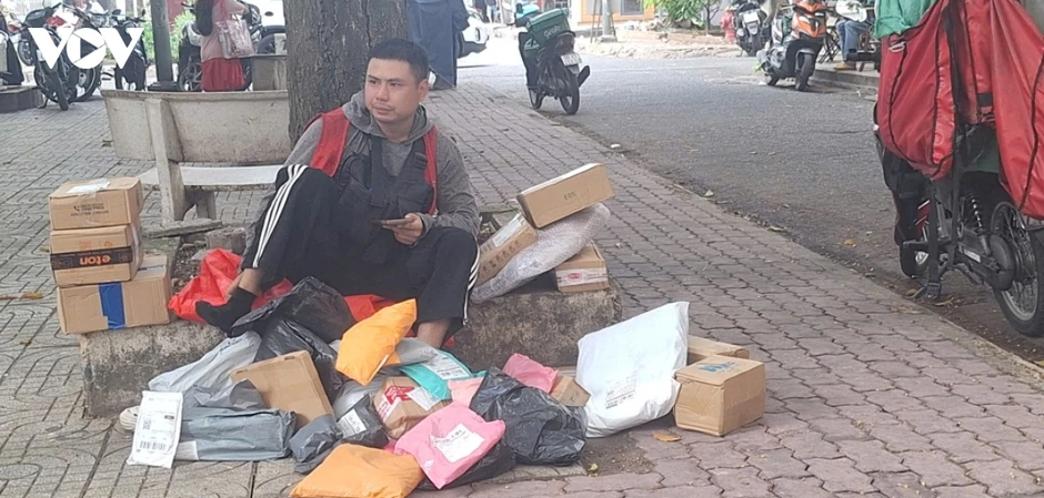 Doanh nghiệp bán hàng trên sàn thương mại điện tử, càng bán càng lỗ Doanh nghiệp bán hàng trên sàn thương mại điện tử, càng bán càng lỗ