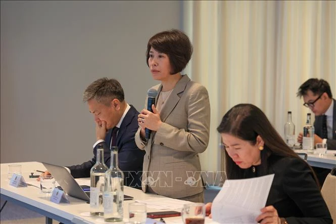 Doanh nghiệp Hà Lan đánh giá cao triển vọng phát triển của Việt Nam Doanh nghiệp Hà Lan đánh giá cao triển vọng phát triển của Việt Nam