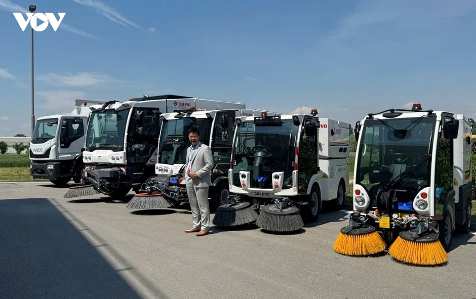Doanh nghiệp TP.HCM cần gỡ "nút thắt" vốn và thủ tục hành chính Doanh nghiệp TP.HCM cần gỡ "nút thắt" vốn và thủ tục hành chính