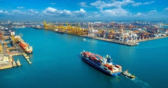 Doanh nghiệp xuất khẩu đối mặt "bẫy AI": Mất 72.000 USD chỉ sau vài email
