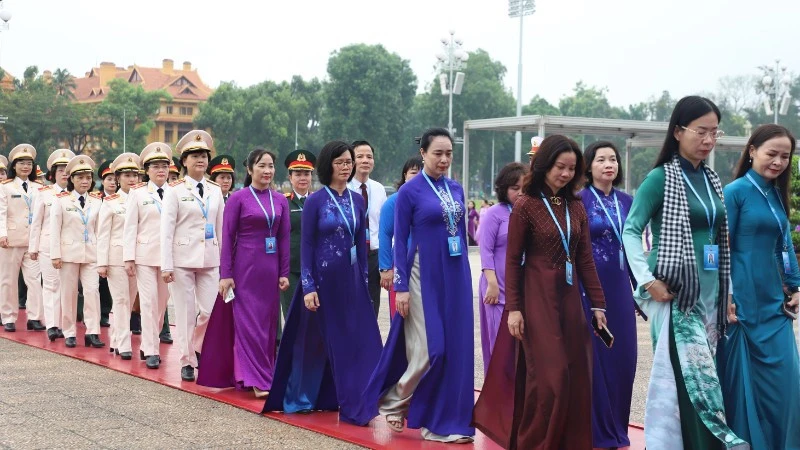 Đồng chí Đỗ Nguyệt Ánh tham gia Ban Chấp hành Trung ương Hội Liên hiệp Phụ nữ Việt Nam khóa XIV Đồng chí Đỗ Nguyệt Ánh tham gia Ban Chấp hành Trung ương Hội Liên hiệp Phụ nữ Việt Nam khóa XIV
