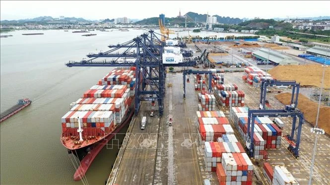 Động lực cho tăng trưởng kinh tế 2 con số