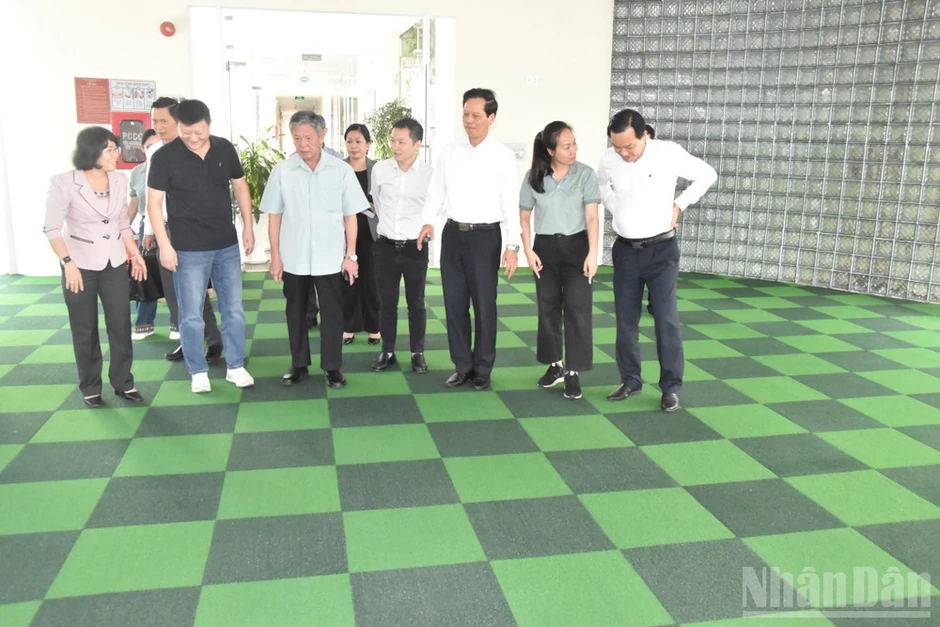 Đồng Tháp nỗ lực đạt mục tiêu tăng trưởng “hai con số” Đồng Tháp nỗ lực đạt mục tiêu tăng trưởng “hai con số”