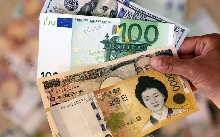 Đồng won chạm mức thấp nhất trong 17 năm Đồng won chạm mức thấp nhất trong 17 năm