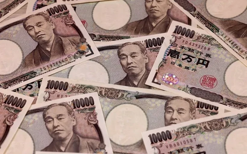 Đồng yen áp sát ngưỡng 160 yen/USD Đồng yen áp sát ngưỡng 160 yen/USD