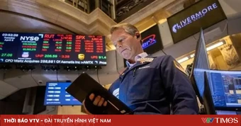Dow Jones lập kỷ lục, cổ phiếu công nghệ hạ nhiệt
