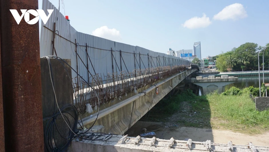 Dự án Cầu Vỹ Dạ thành phố Huế chậm tiến độ, xem xét xử lý hợp đồng nhà thầu Dự án Cầu Vỹ Dạ thành phố Huế chậm tiến độ, xem xét xử lý hợp đồng nhà thầu