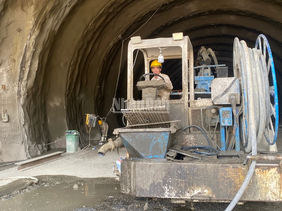 Dự án mở rộng cao tốc Nội Bài-Lào Cai sẽ hoàn thành trước Tết Nguyên đán Đinh Mùi Dự án mở rộng cao tốc Nội Bài-Lào Cai sẽ hoàn thành trước Tết Nguyên đán Đinh Mùi