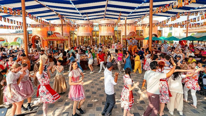 Du lịch Đà Nẵng thu hơn 5.727 tỷ đồng dịp nghỉ lễ Du lịch Đà Nẵng thu hơn 5.727 tỷ đồng dịp nghỉ lễ