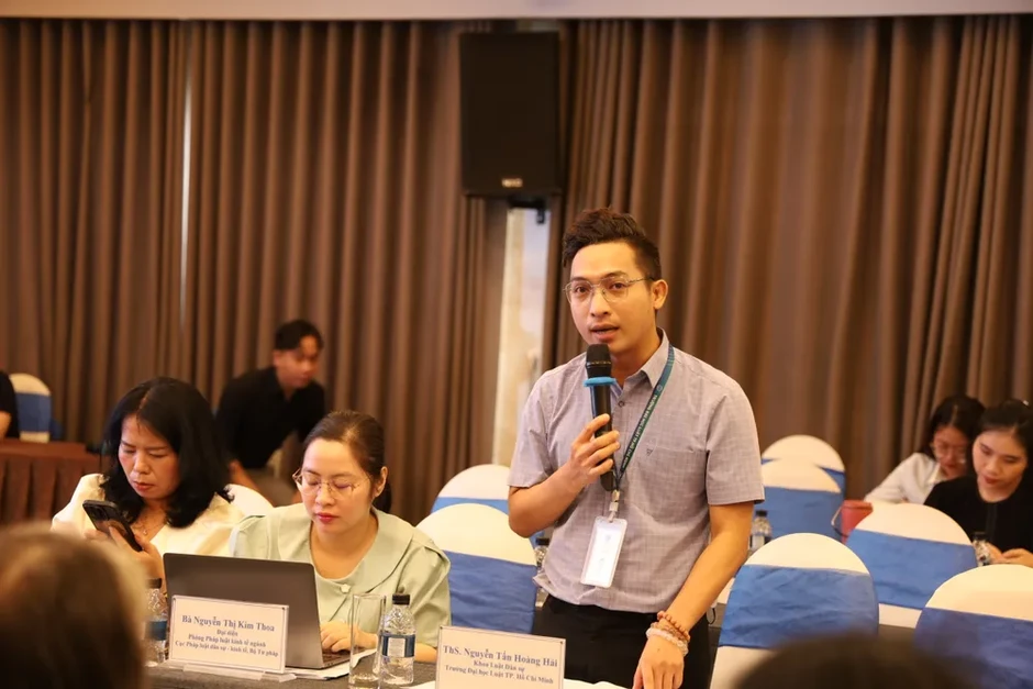 Dự thảo Luật Nhà ở sửa đổi: Không nên miễn đấu thầu tuyệt đối với dự án nhà cho thuê Dự thảo Luật Nhà ở sửa đổi: Không nên miễn đấu thầu tuyệt đối với dự án nhà cho thuê