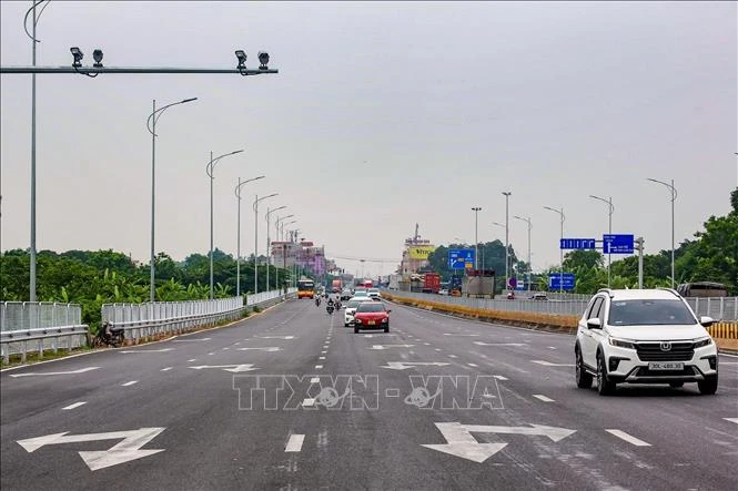 Đưa nút giao thông Quốc lộ 2 - Võ Nguyên Giáp ra khỏi danh sách 'điểm nghẽn' về ùn tắc Đưa nút giao thông Quốc lộ 2 - Võ Nguyên Giáp ra khỏi danh sách 'điểm nghẽn' về ùn tắc