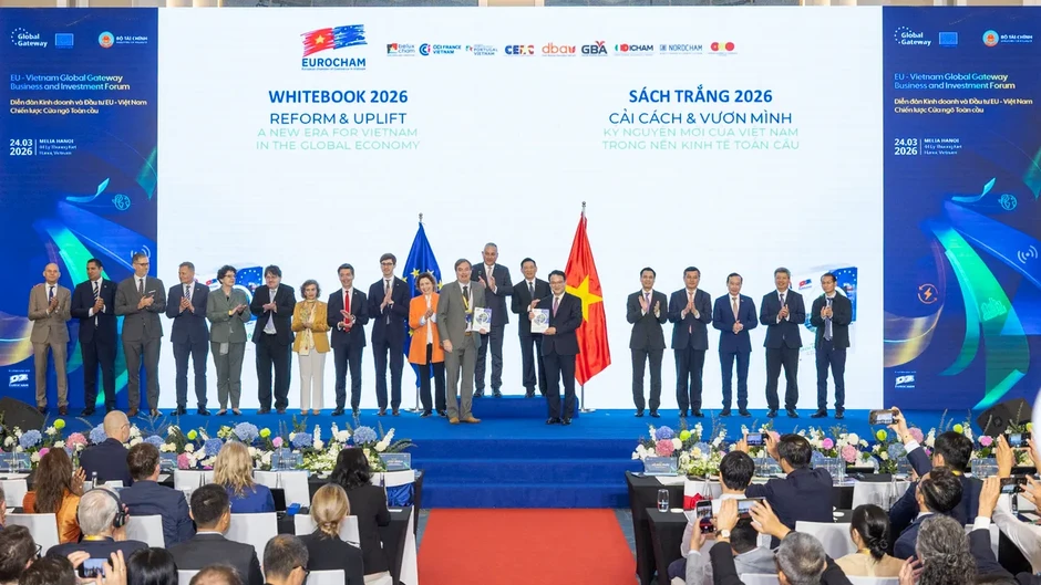 EU đầu tư 560 triệu Euro vào giao thông, năng lượng sạch tại Việt Nam EU đầu tư 560 triệu Euro vào giao thông, năng lượng sạch tại Việt Nam