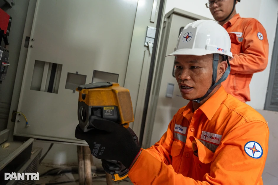 EVN hết lỗ lũy kế, giá điện có thể giảm? EVN hết lỗ lũy kế, giá điện có thể giảm?