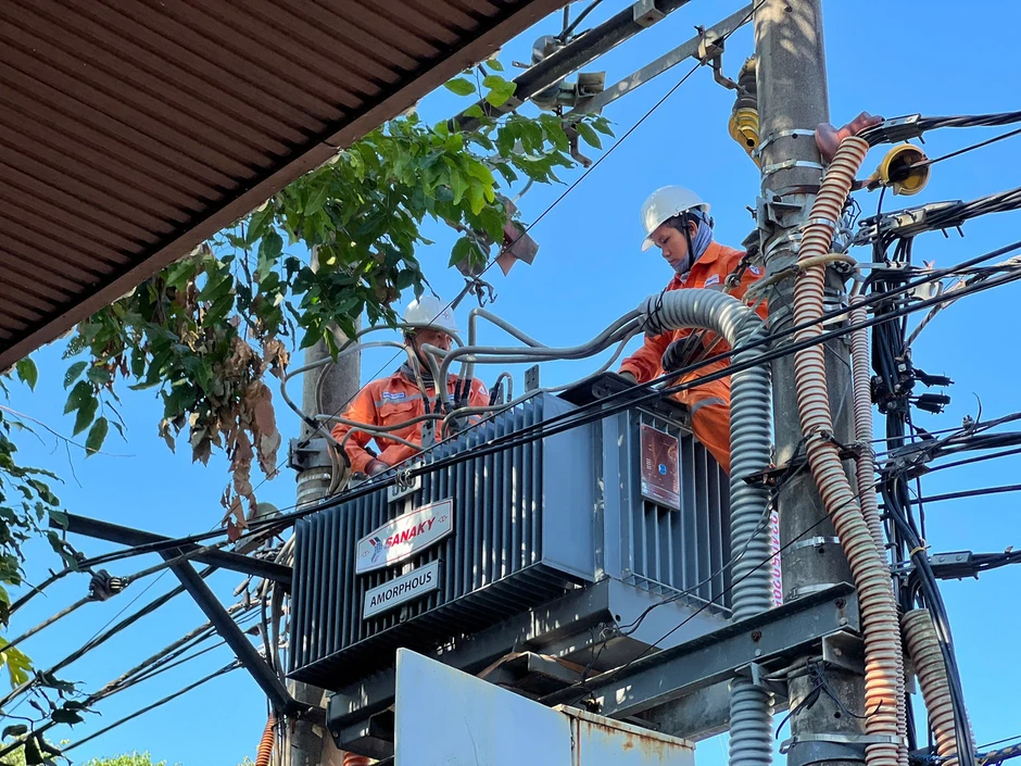 EVNCPC bảo đảm cung ứng điện an toàn, ổn định dịp Quốc khánh 2/9 EVNCPC bảo đảm cung ứng điện an toàn, ổn định dịp Quốc khánh 2/9