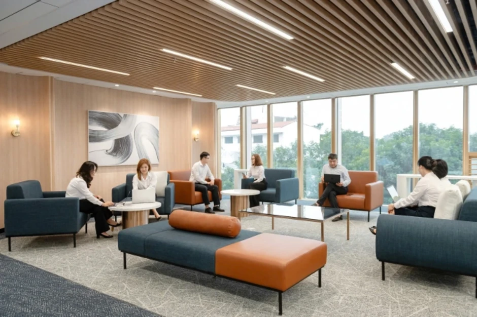 Eximbank khai trương trụ sở chính tại Hà Nội Eximbank khai trương trụ sở chính tại Hà Nội