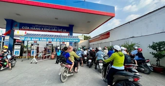 Gần 7 triệu lượt tìm kiếm về xăng dầu trong 12 ngày khi giá biến động