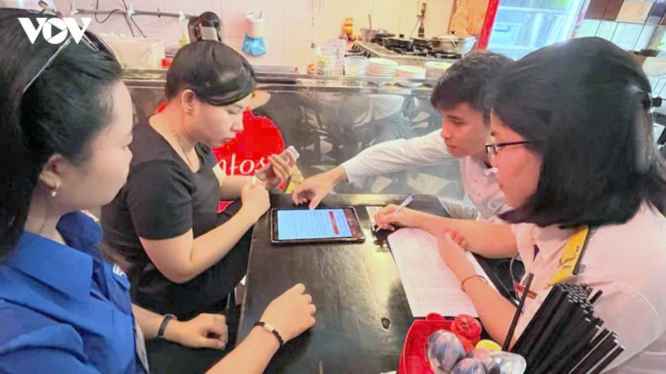 Gần 78% hộ, cá nhân kinh doanh ở Cần Thơ sử dụng ứng dụng eTax Mobile Gần 78% hộ, cá nhân kinh doanh ở Cần Thơ sử dụng ứng dụng eTax Mobile