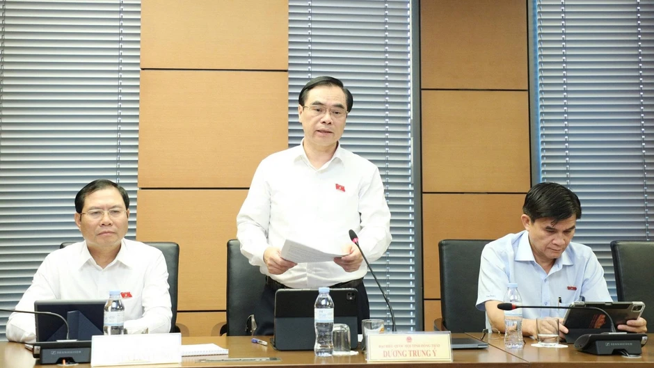 Gắn mục tiêu tăng trưởng với nâng cao đời sống nhân dân Gắn mục tiêu tăng trưởng với nâng cao đời sống nhân dân
