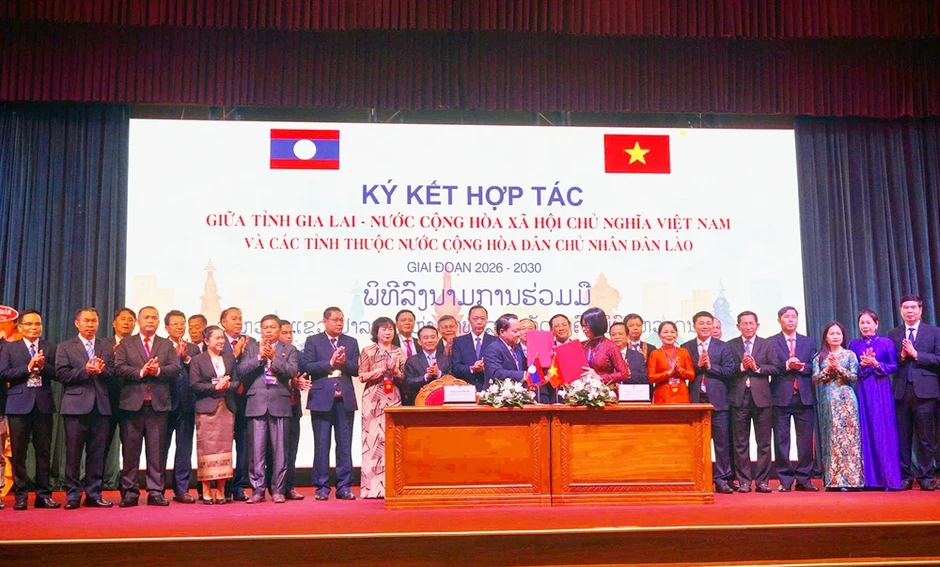 Gia Lai ký kết hợp tác với 4 tỉnh Nam Lào Gia Lai ký kết hợp tác với 4 tỉnh Nam Lào