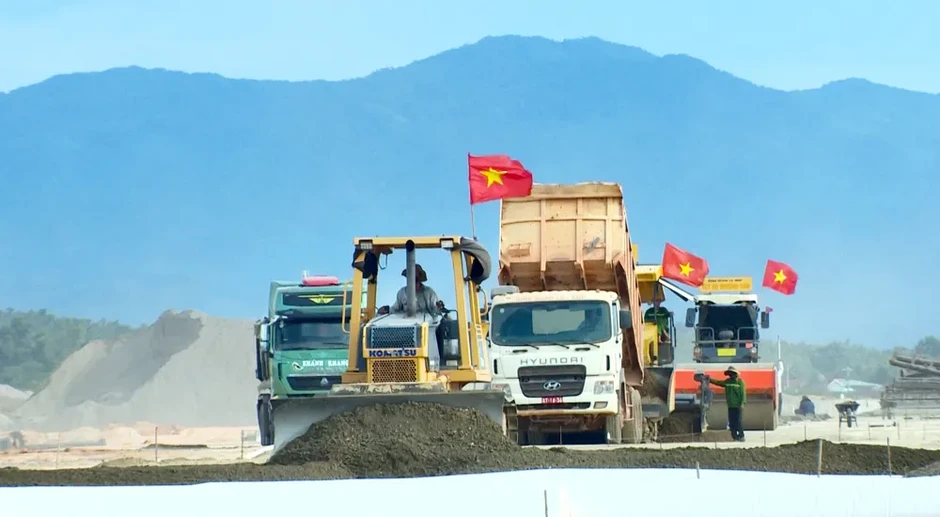 Gia Lai thu ngân sách trong 7 tháng đạt hơn 18.400 tỷ đồng Gia Lai thu ngân sách trong 7 tháng đạt hơn 18.400 tỷ đồng