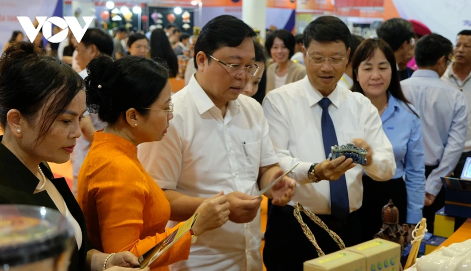 Gia tăng giá trị sản phẩm mang thương hiệu “Made in Đà Nẵng” Gia tăng giá trị sản phẩm mang thương hiệu “Made in Đà Nẵng”